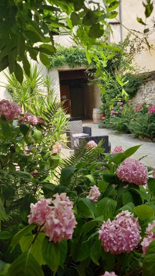 Hotel De La Halle Nolay (Cote-d'Or) Exterior foto
